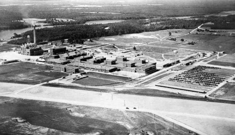 This aerial view shows what the DuPont Nylon Plant looked like in the early 1940s. The plant switched to wartime production in 1941. AMERICAN CHEMICAL SOCIETY PHOTO
